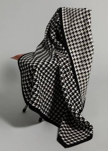 SUZANNE Plaid